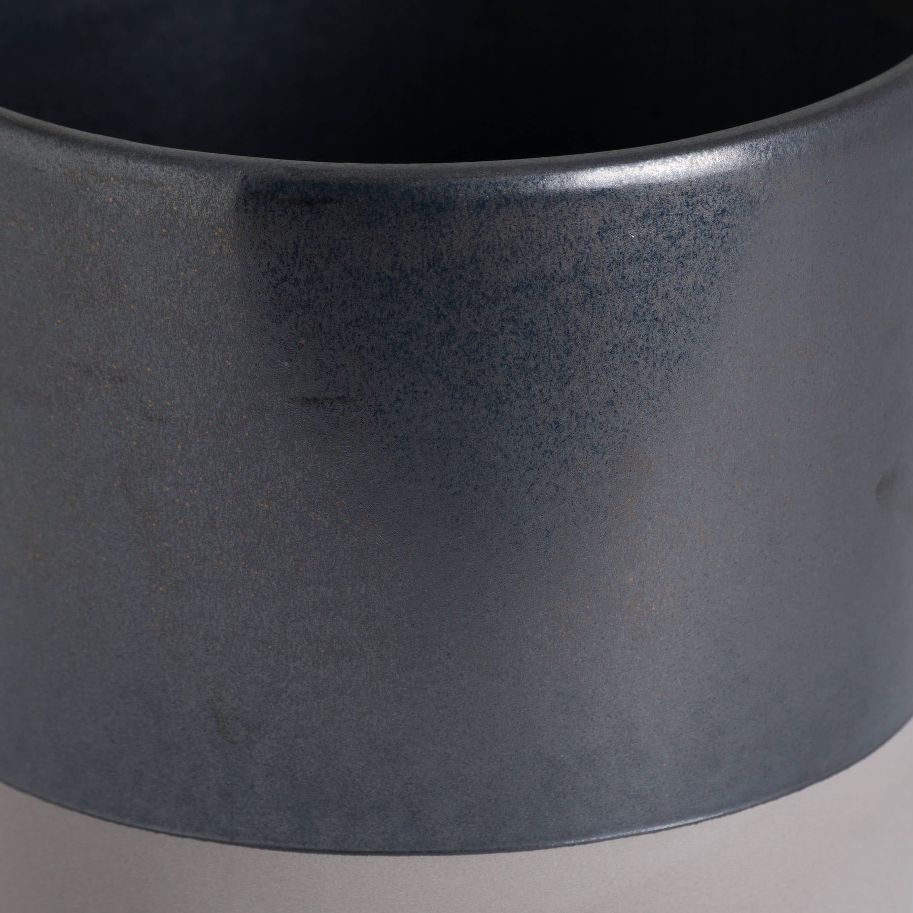 Large Ceramic Metallic-Effect Planter