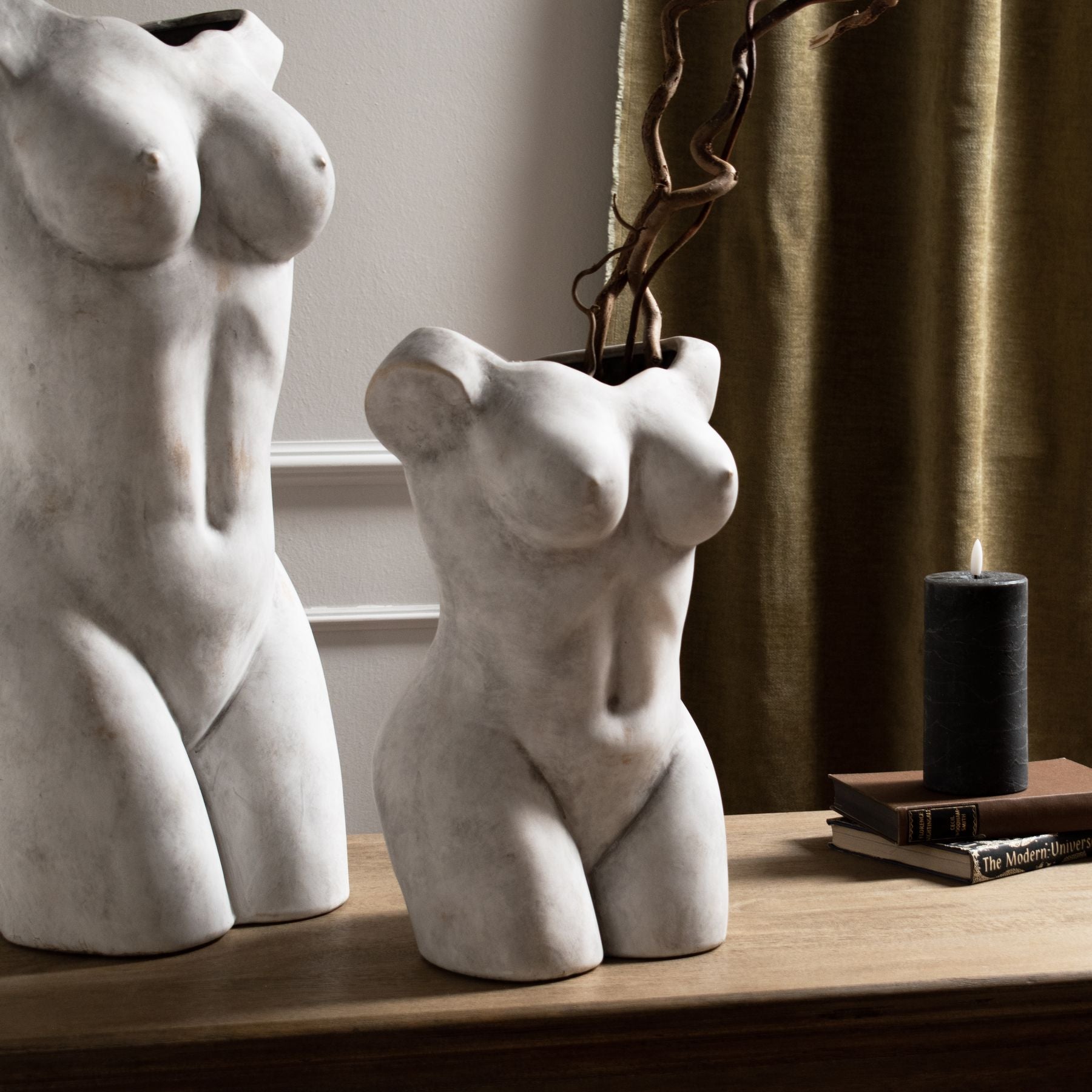 Atelier Sculptural Figure Vase – view 5