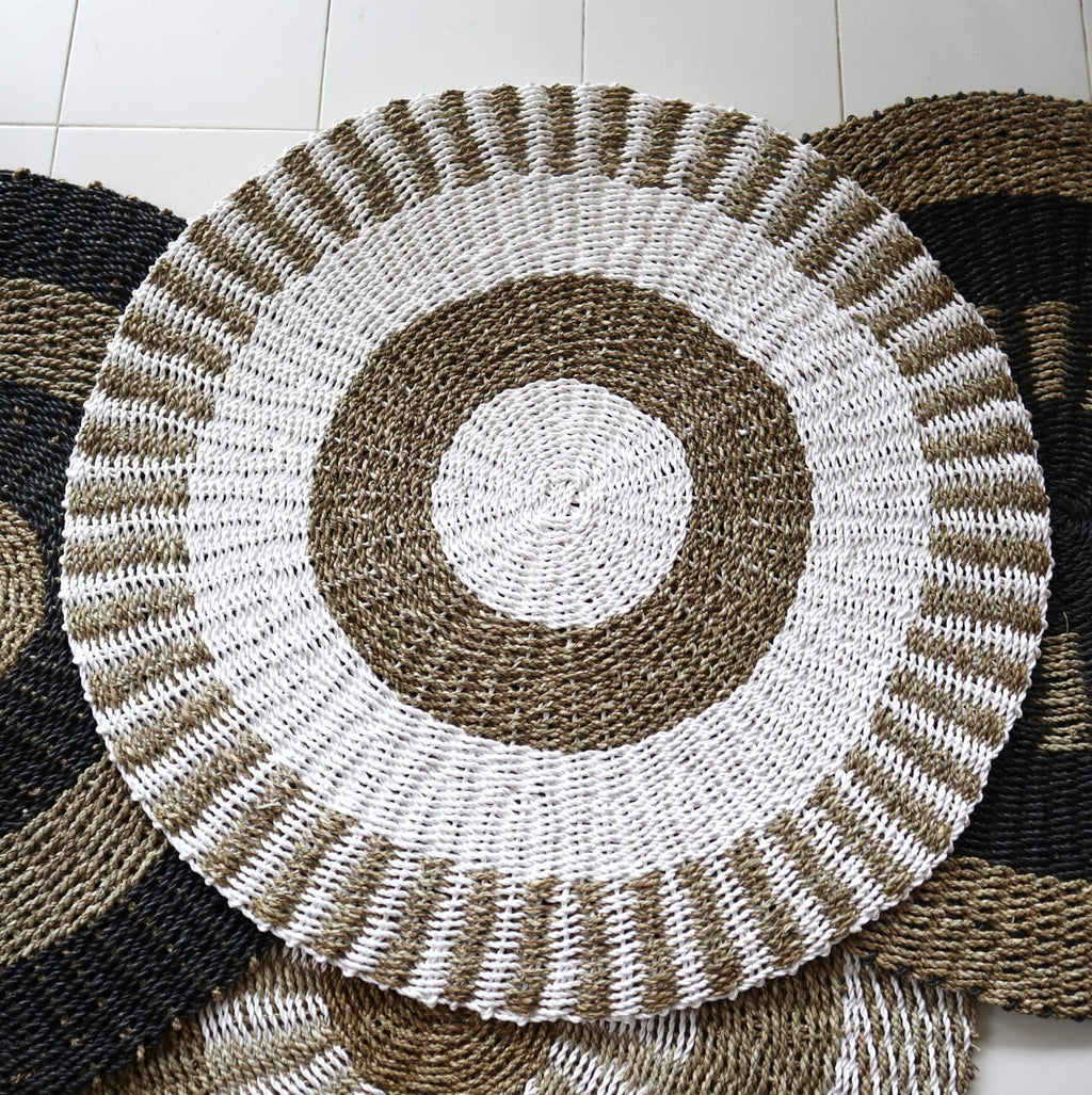 Seagrass Round Seagrass White Tan 1m
