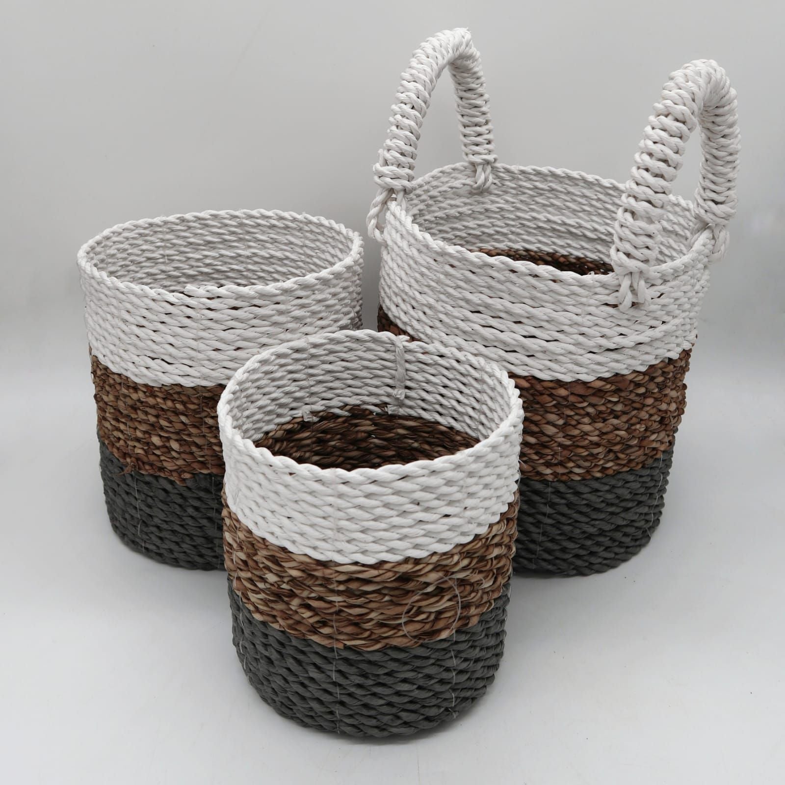 Seagrass Basket-Set-Grey-Natural-White Product Image