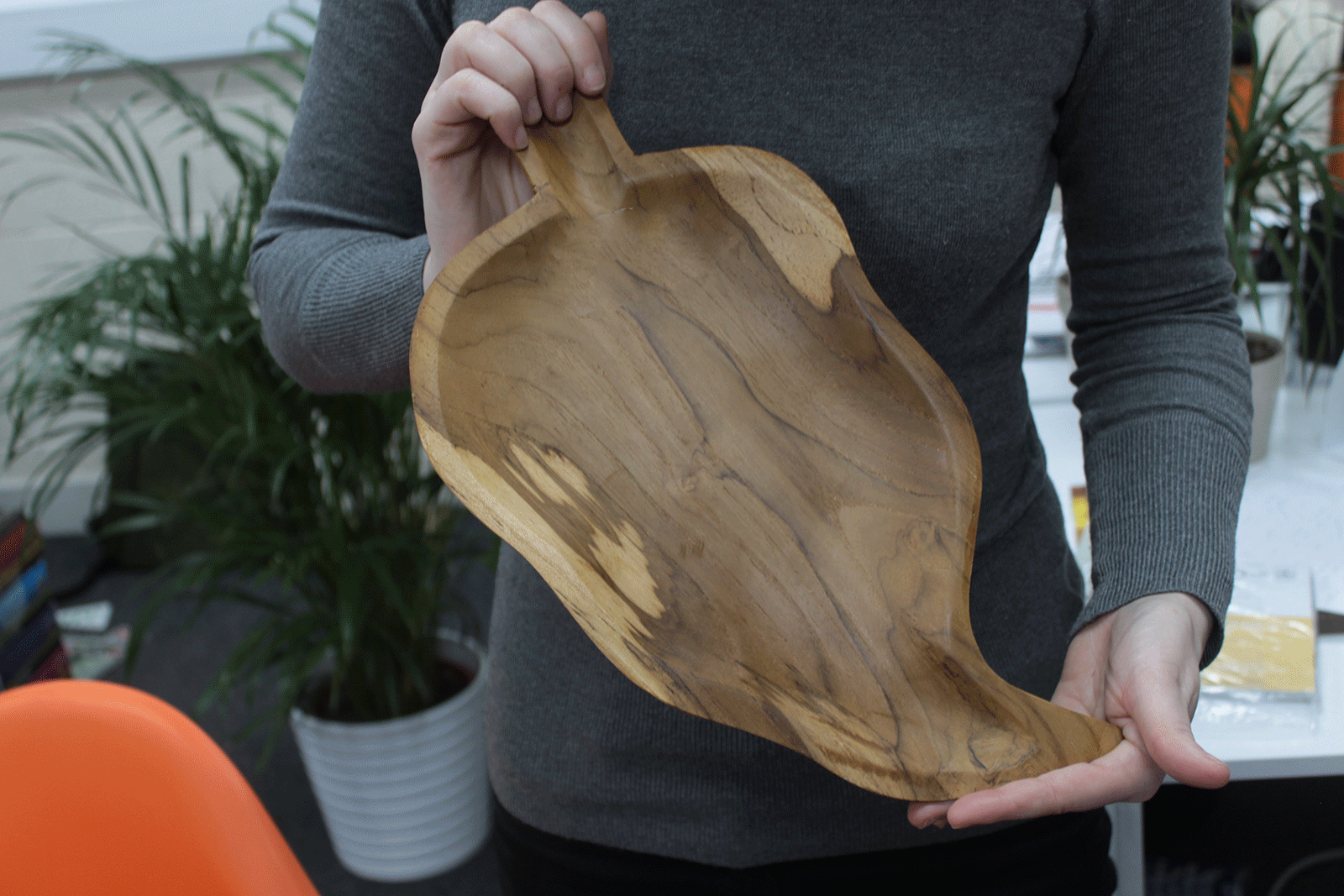 Bowl Teak Wood Leaf-Shaped Bowl